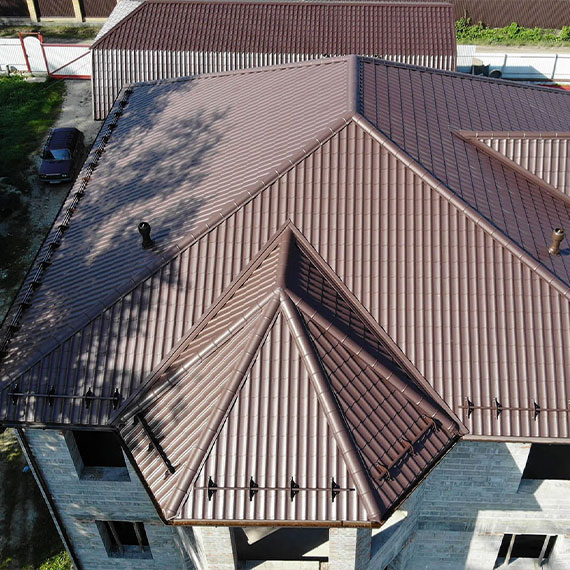 Монтаж сложной крыши и кровли в Кизилюрте и Республиках Дагестан